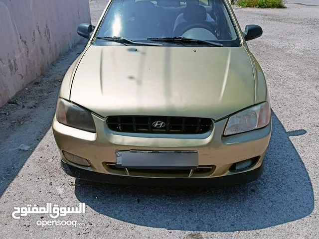 هونداي فيرنا 2000