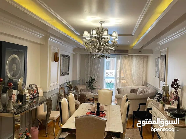 180 m2 3 Bedrooms Apartments for Sale in Alexandria Laurent