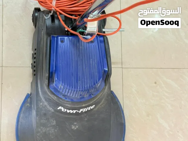 ماكنة غسيل سجاد وماكنة تنظيف ارضيات