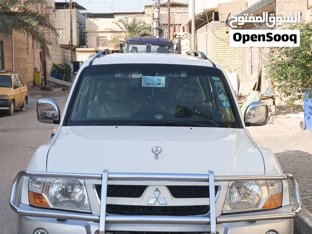 2006 ميتسوبيشي باجيرو GLS