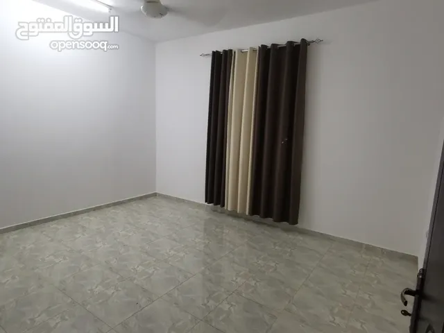 شقة للايجار في المعبيله Flat for rent in Al mabila south