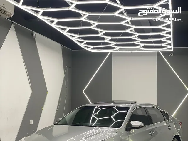 تويوتا أفالون2017 للبيع فقط وتتمول 10 سنوات