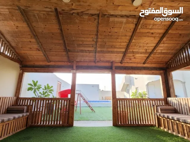4 Bedrooms Farms for Sale in Al Sharqiya Ja'alan Bani Bu Ali
