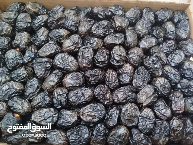 تمور المدينه جميع انواع التمور السعودي ا