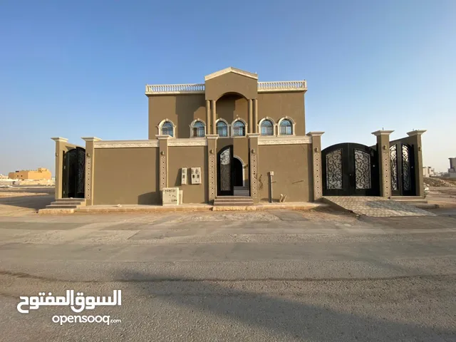 630 m2 More than 6 bedrooms Villa for Sale in Al Riyadh Al Arid