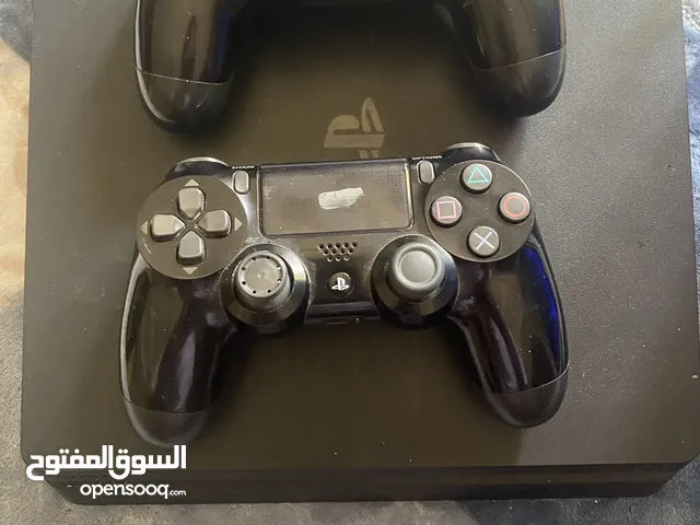  Playstation 4 for sale in Al Dakhiliya