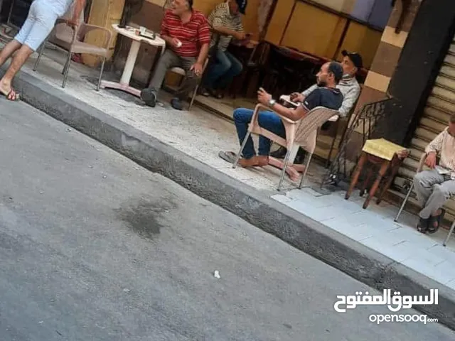 كافتيريا للبيع فى شارع القهوتين بجوار حسنى للمشويات وأمام كوباس للأحذية بجانب فتح الله شارع حيوى