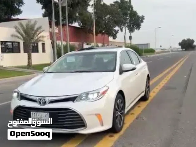 2017 تويوتا افالون XLS