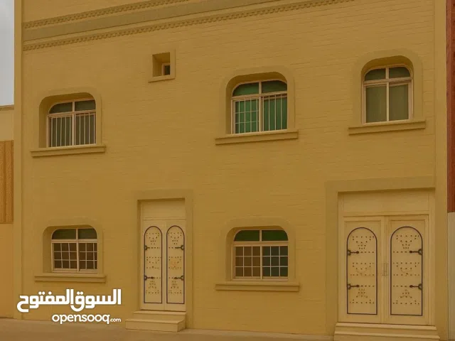 300 m2 More than 6 bedrooms Townhouse for Sale in Hawally Bayan