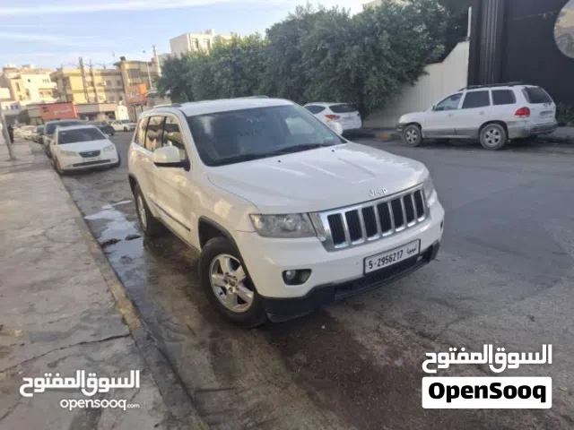 قراند شيروكي للبيع أو الاستبدال