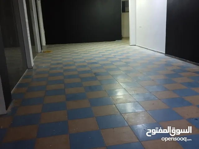 معارض للايجار