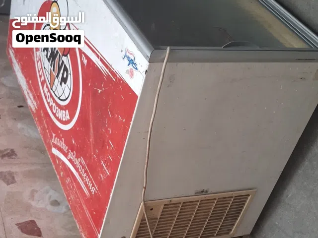 فريز عرض مستعمل يصقع ضعيف
