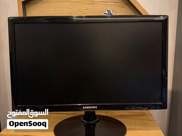 شاشة samsung تنفع للالعاب و الدراسة بسعر(25jd) *يوجد خدمة توصيل*