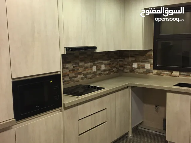 ابداع المصمم للمطابخ  والخشب والديكورات
