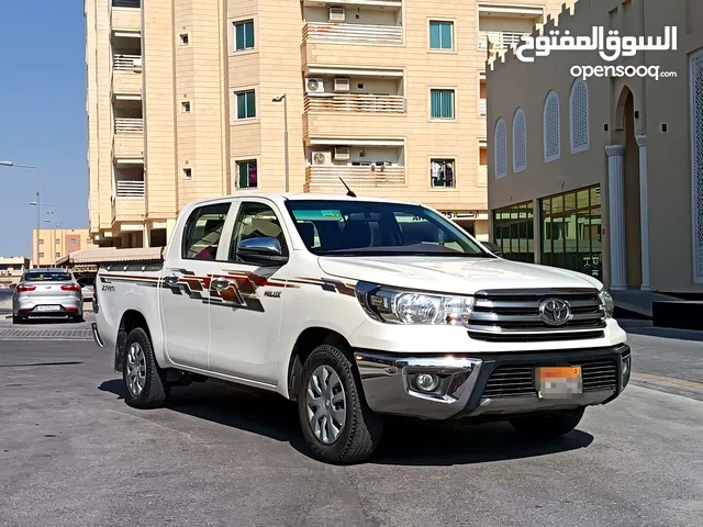 TOYOTA HILUX 2018 2.7L AUTOMATIC GEAR DOUBLE CABIN PICKUP IN EXCELLENT CONDITION FOR SALE