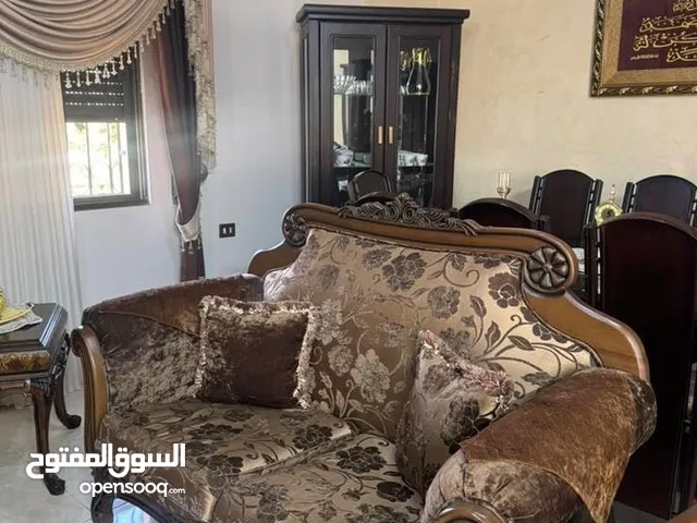 طقم كنب وتوابعه للبيع