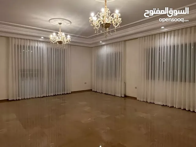 230 m2 3 Bedrooms Apartments for Sale in Amman Al Kursi