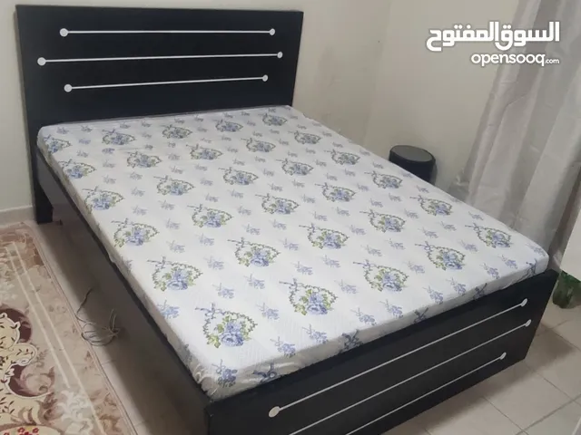 Queen size bed with medical mattress 550aed
