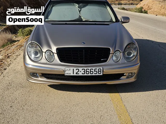 2003 مرسيدس بنز الفئة-E E 200