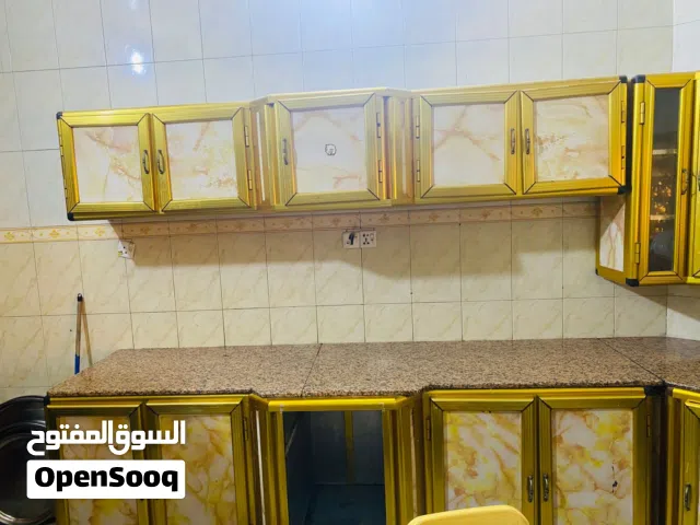 كاونتر كرانيت جديد الامنيوم ذهبي دواخله جدد شوي سنك تعبان