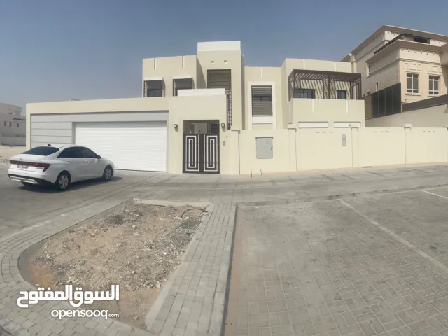 703 m2 More than 6 bedrooms Villa for Sale in Abu Dhabi Madinat Al Riyad