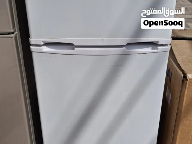 ثلاجه سامكس 208 لتر ديفروست توفير كهرباء لون ابيض بحاله ممتازه والسعر شامل التوصيل داخل عمان