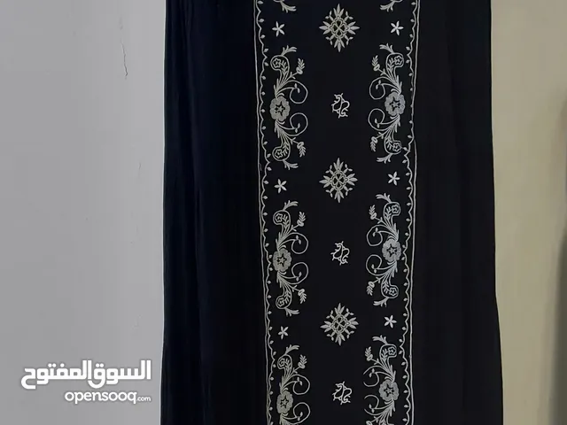 عبايات للبيع