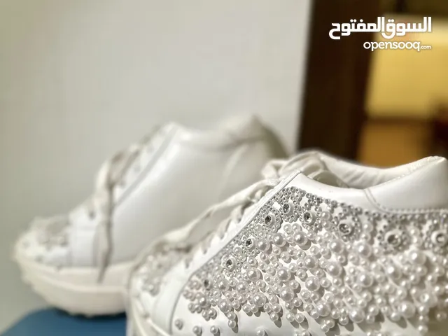 White With Heels in Amman