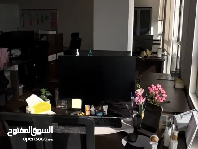 Luxury L-Shaped Office Desk – Dark Brown Wood, Executive Designمكتب مكتبي فاخر على شكل L – لون بني د