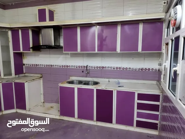 555m2 3 Bedrooms Apartments for Rent in Aden Other