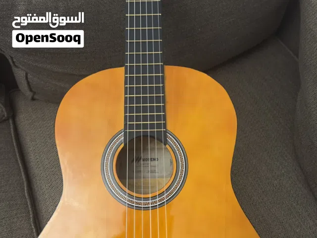 سلام عليكم قيتار  moreno mcg20