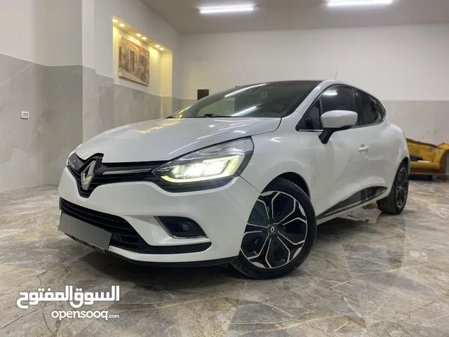 Used Renault Clio in Hebron