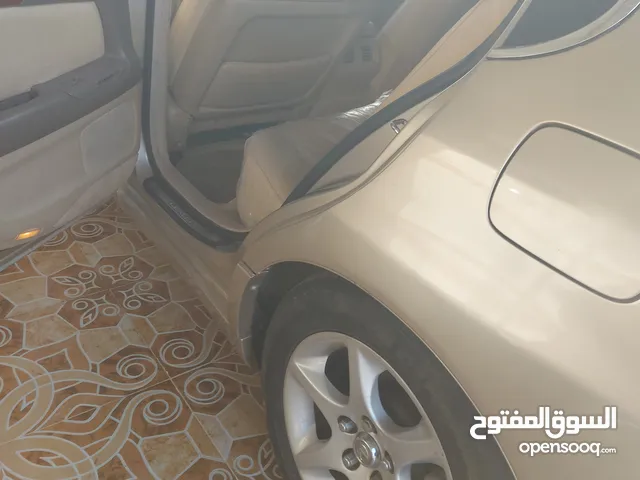لكزس جي اس للبيع