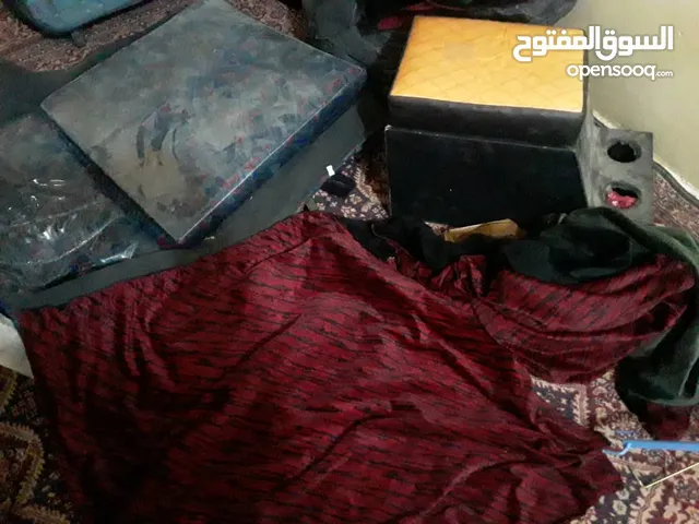 ستاره وفرشه غطي المكينه وتكايه باص كوستر
