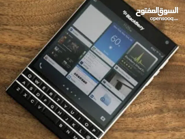 Black berry passport