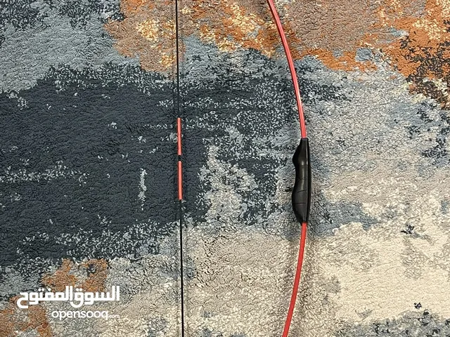 قوس رماية استعمال خفيف جدا كالجديد بالظبط