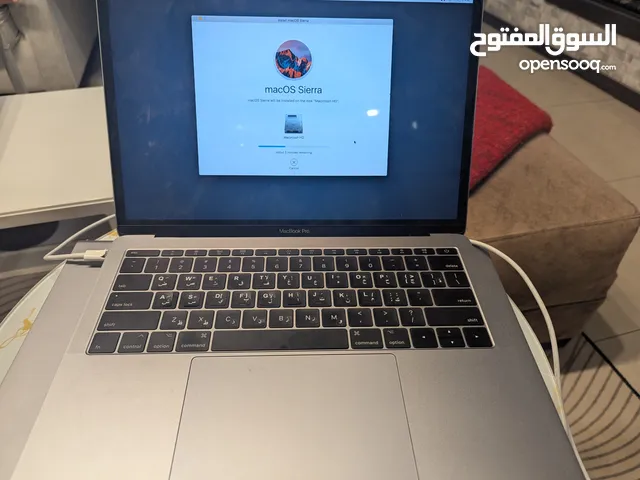MacBook pro 2017 core i5 13inch