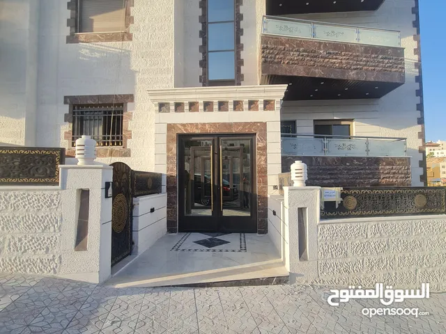 154 m2 3 Bedrooms Apartments for Sale in Amman Tabarboor