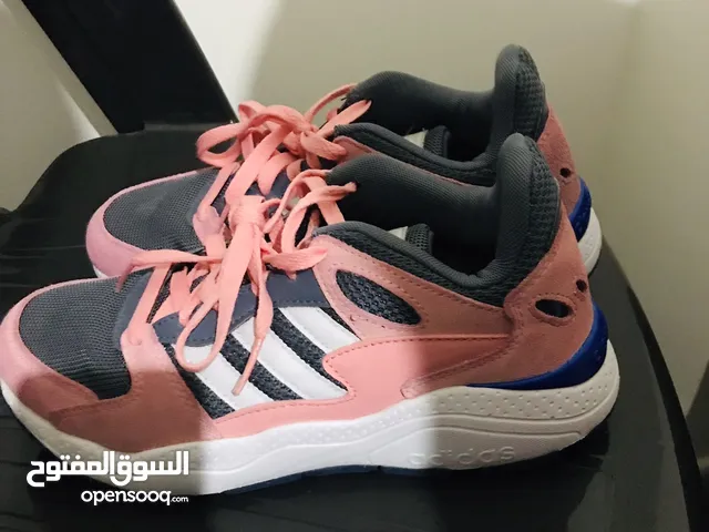 Pink Sport Shoes in Amman