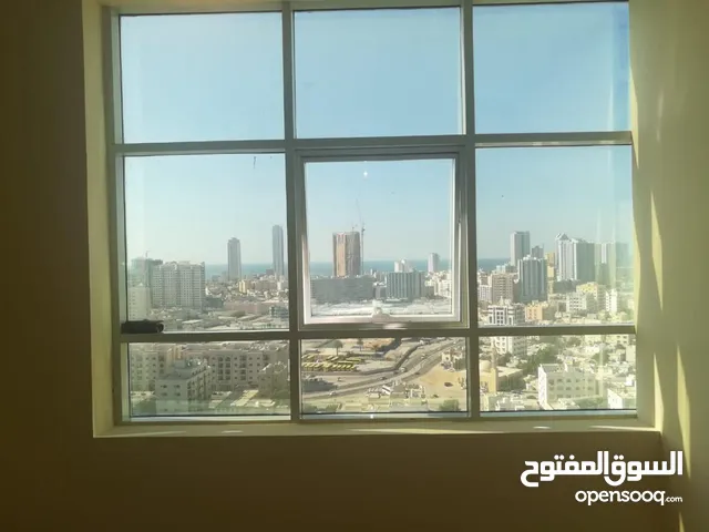 استوديو عصري ومشرق يقع في قلب أورينت تاور