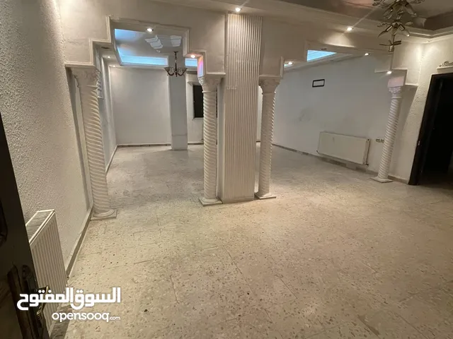 143 m2 5 Bedrooms Apartments for Sale in Salt Al Balqa'