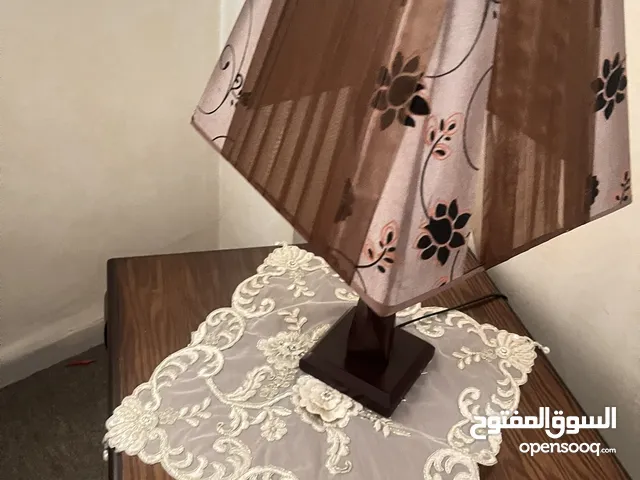 تيبلامب بحال جديد 2 وشرشف مرتب للطاوله جديد