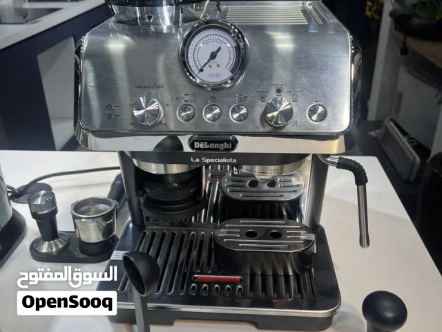 جهاز او مكينة قهوة اسبريسو ديلونجي احترافية