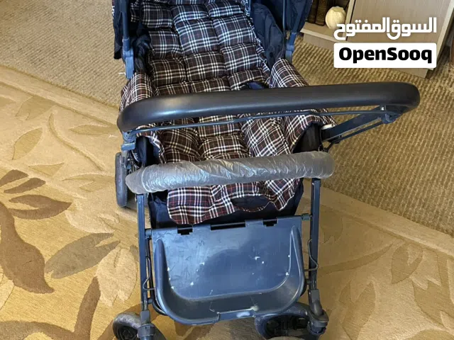 عربايه اطفال نظيفه استعمال خفيف