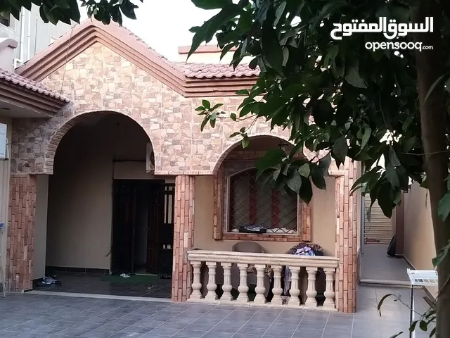200 m2 More than 6 bedrooms Townhouse for Sale in Tripoli Airport Road