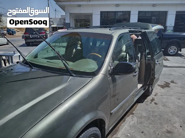 2004 كيا كرنفال EX