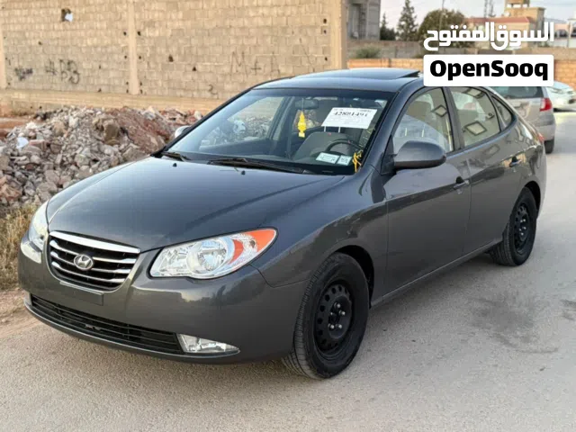 2010 Hyundai Elantra Standard