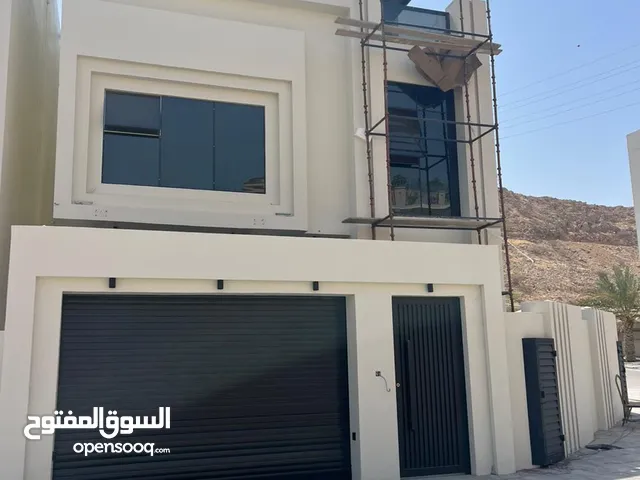 358 m2 More than 6 bedrooms Villa for Sale in Muscat Bosher