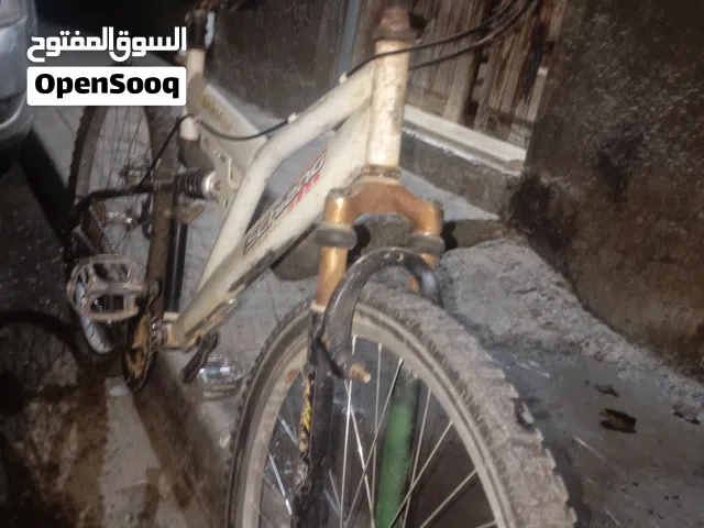 شاهين دراجة هوائية رائعة جدا مناسبة لي الطرق الوعرة