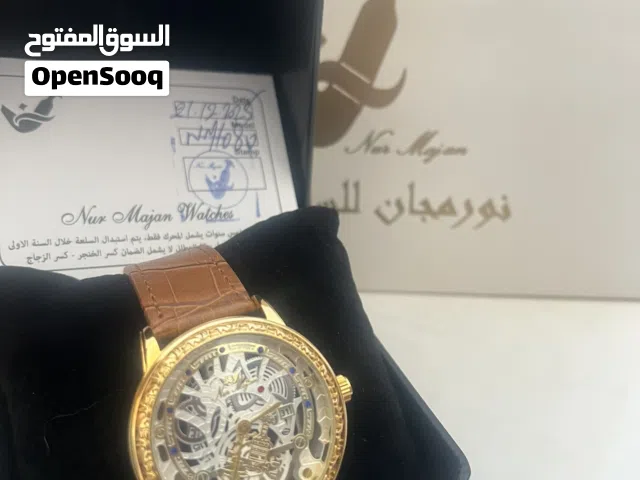 ساعة نور مجان جديدة لم تستخدم مع الكارت والضمان والبوكس وكيس الوكيل